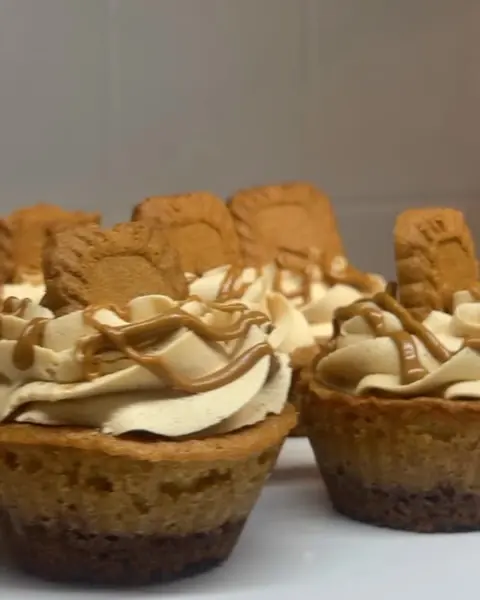Biscoff cupcakes filled with Biscoff, topped with Biscoff buttercream and a cookie crumble (video cover)